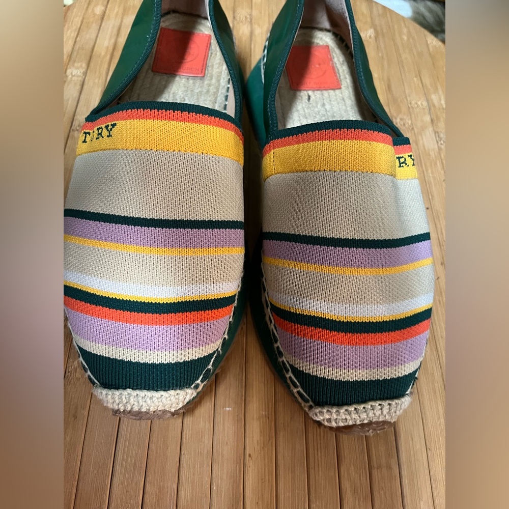 Tory Burch Daisy Espadrilles - Picture 2 of 6
